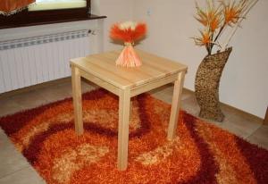 Drevený stôl WOOD 4, štvorcový, 60x60 cm, borovica svetlá