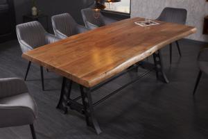 Jedálenský stôl ATHAMÁS sivá akácia Dekorhome Prírodné drevo